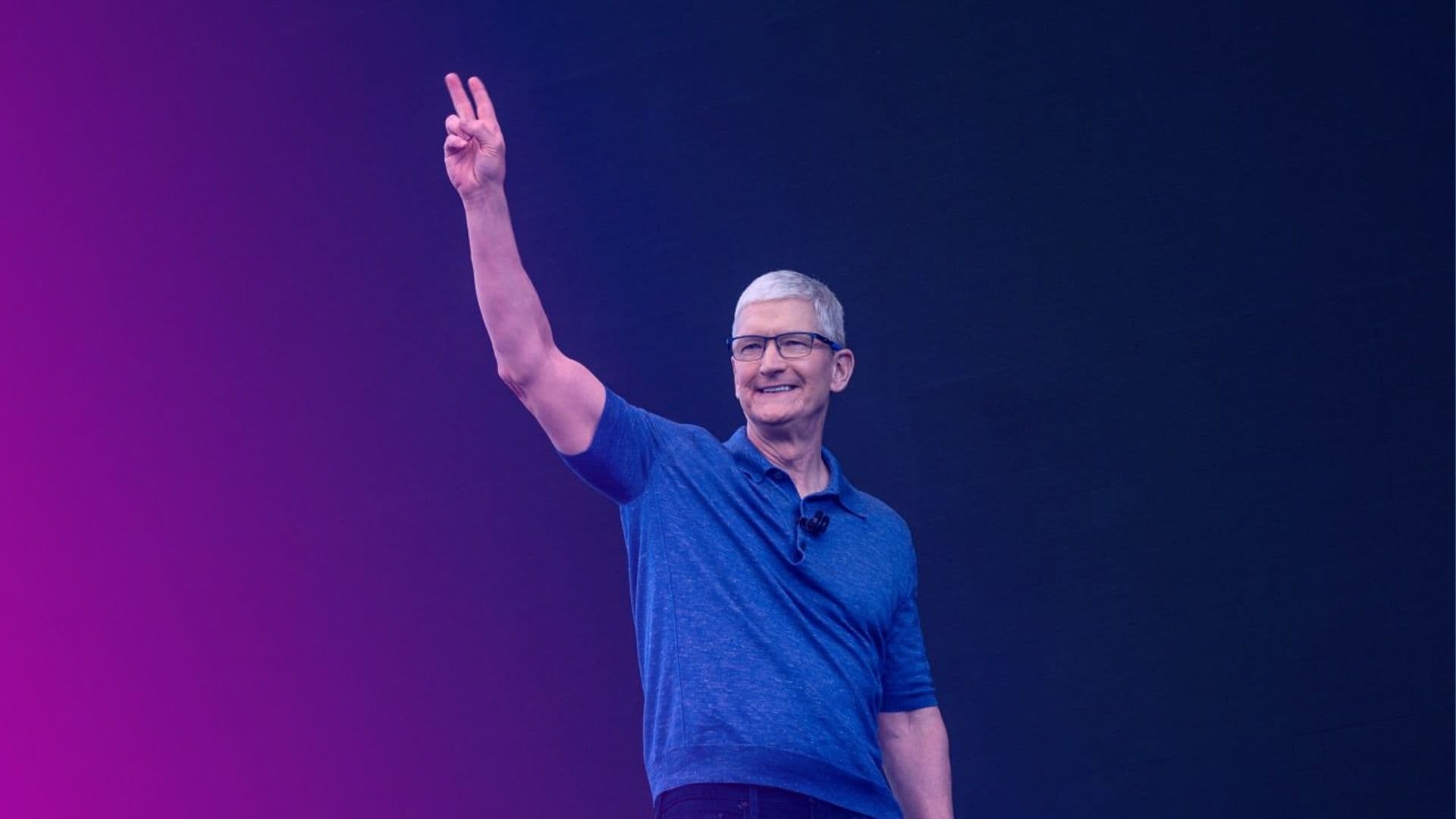 Apple CEO Tim Cook Resigns
